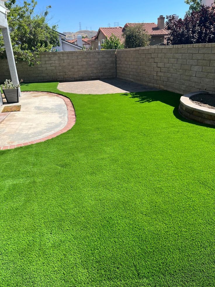 Backyard Turf & Patio